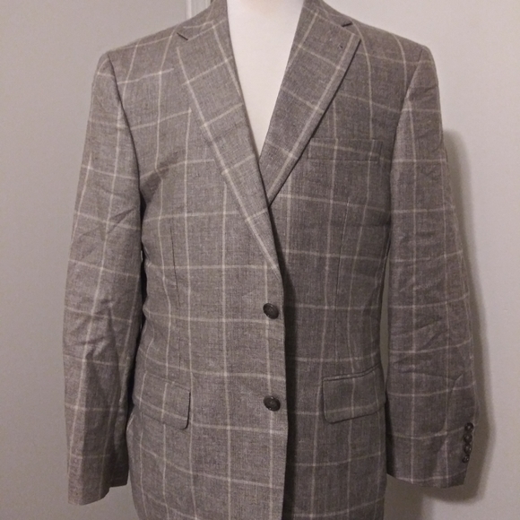 🔥42R Jos A Bank Blazer! 😎 - Picture 3 of 12